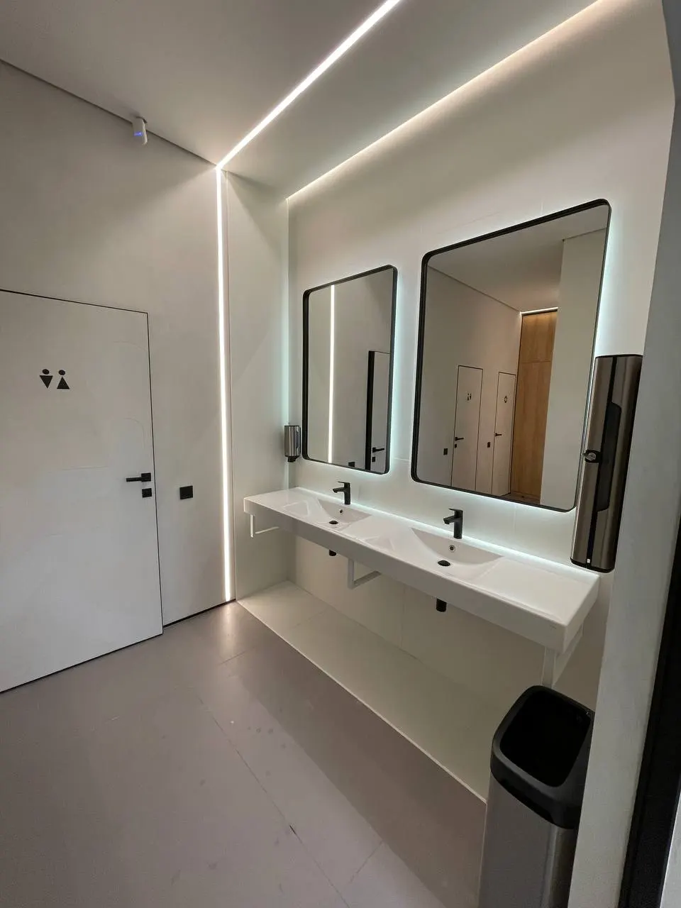 Зона обслуговування клієнтів