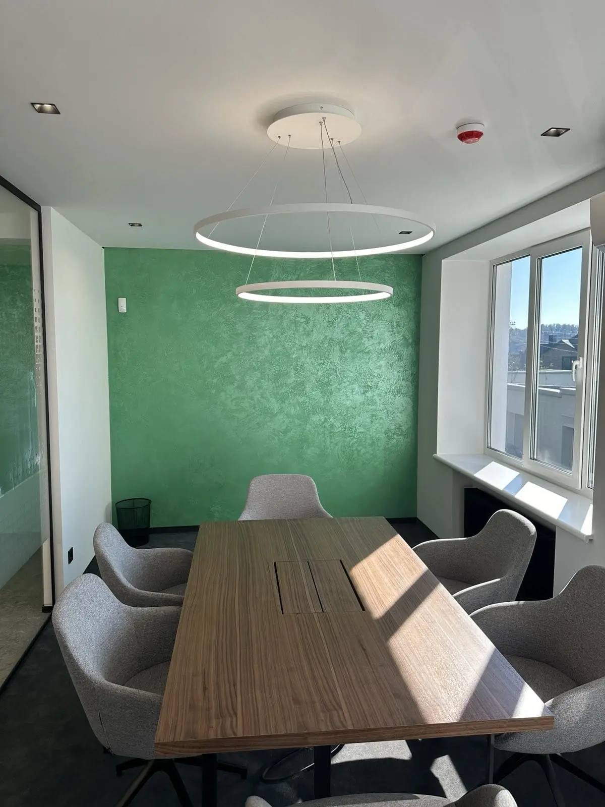 Сучасний дизайн офісу